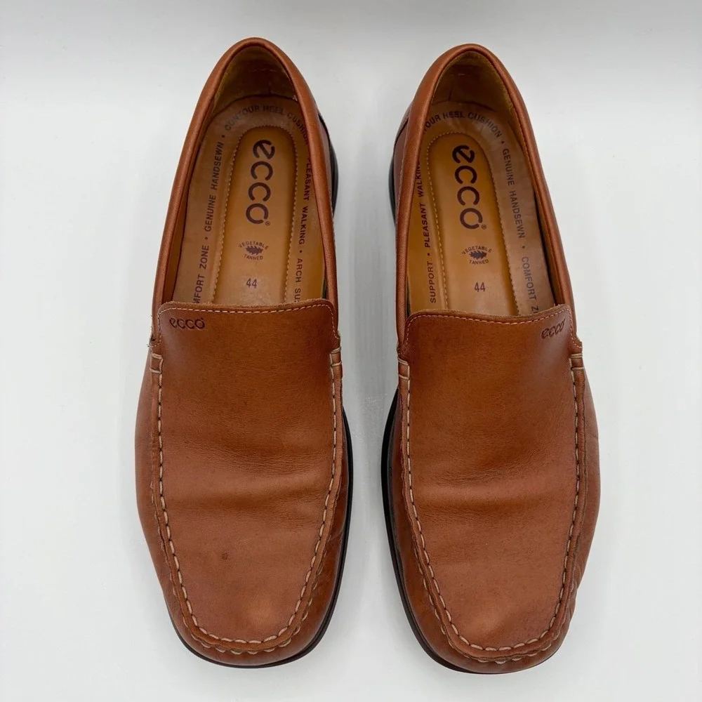 ECCO Classic Moc Driving Loafer Mens 44 Vegtable Tanned Leather Boat Shoe Cognac